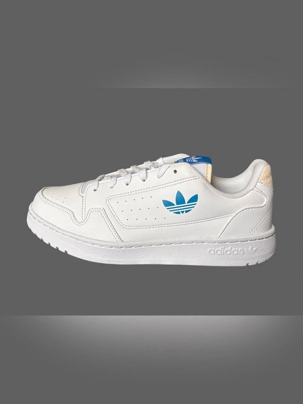 Adidas Original NY 90 Juniors Size 5.5Y Brand NEw (Will fit 6.5 Women)